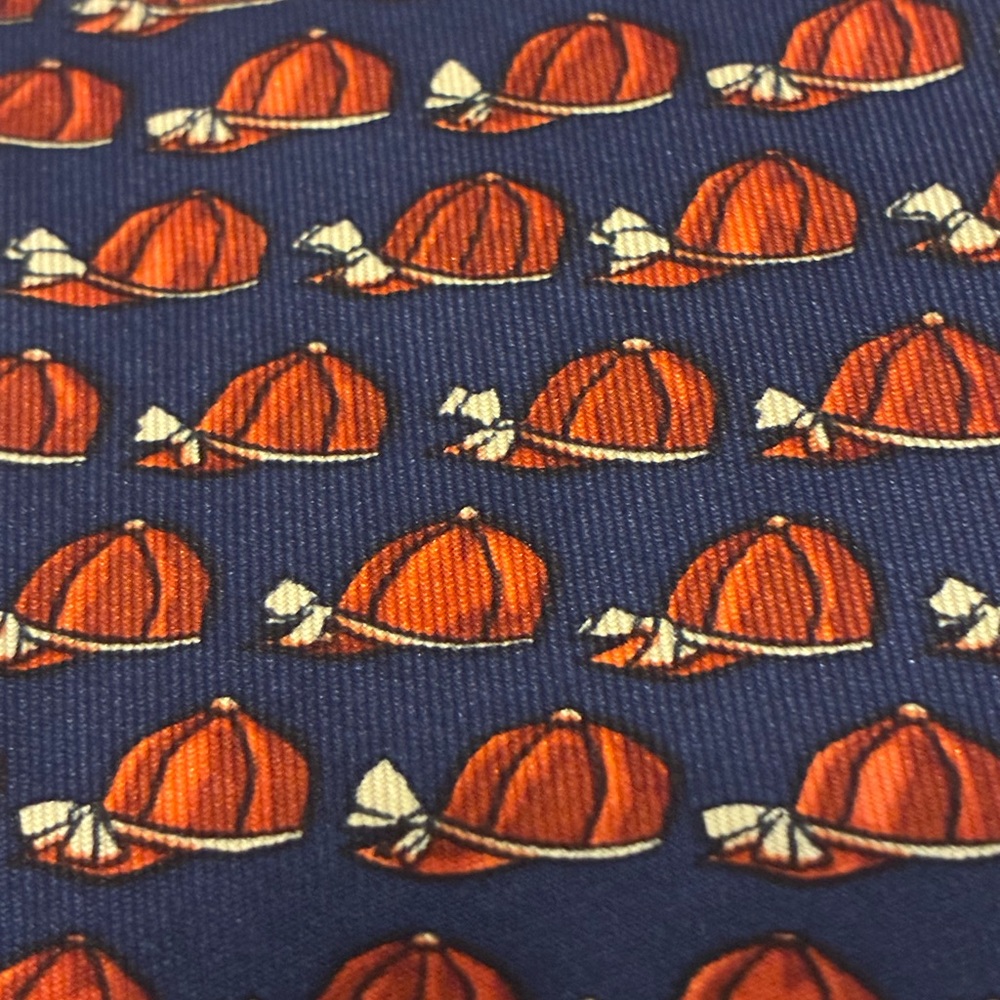 Hermes Navy Blue Tie with Hat Pattern - Picture 4 of 6